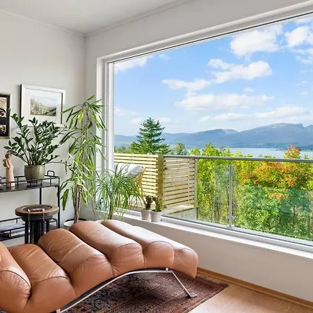 Arctic Panoramic Views