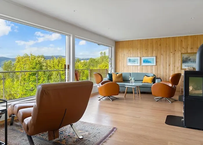 Arctic Panoramic Views