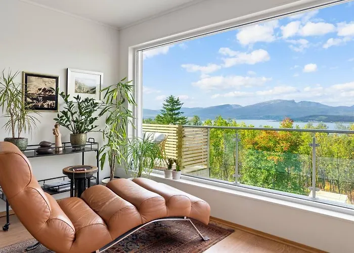 Arctic Panoramic Views